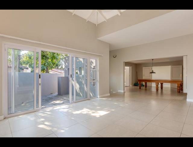 4 BEDROOM HOUSE FOR SALE IN FOURWAYS GARDENS